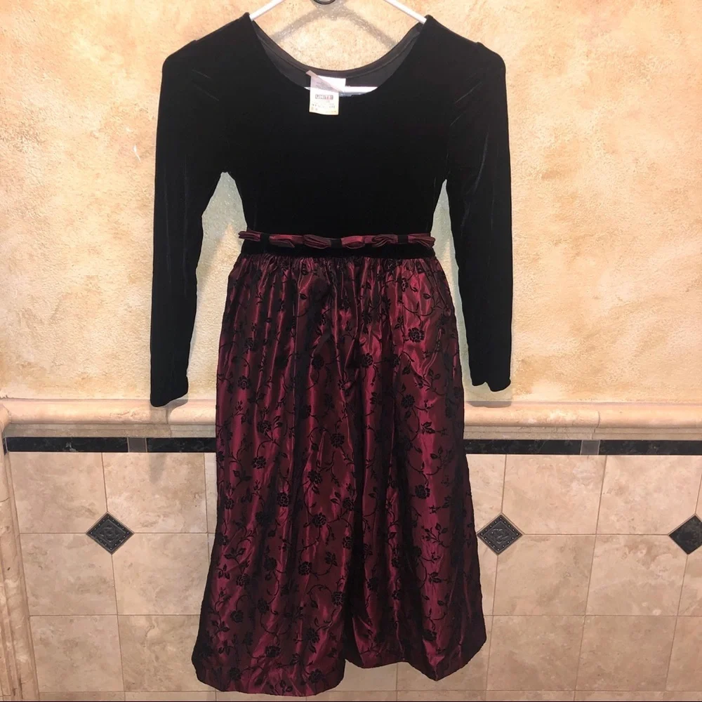 BONNIE JEAN GIRLS DRESS VINTAGE BLACK VELVET SZ 8